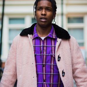 Meet your Posher, Anyah